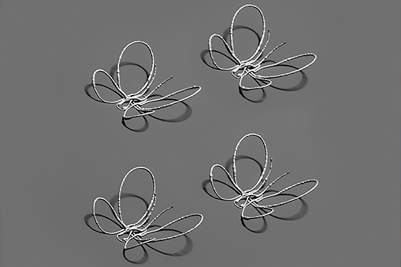 Illustration for article titled Diseñan una impresora láser capaz de dibujar estructuras 3D en el aire con fibras de metal
